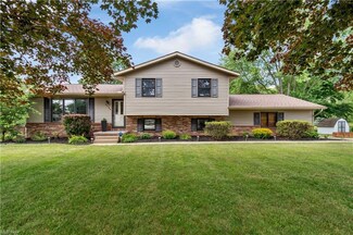 8549 Milmont St NW, Massillon, OH 44646