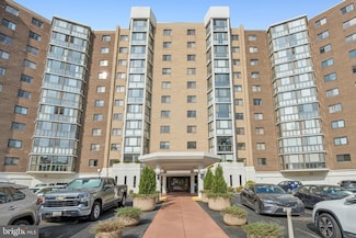 15115 Interlachen Dr Unit 815, Silver Spring, MD 20906