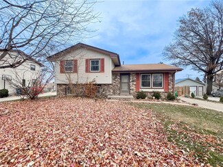 2420 E Aurora Ave, Des Moines, IA 50317