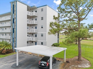 3880 Ironwood Ln Unit 208E, Bradenton, FL 34209