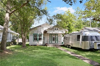 540 Lafitte St, Mandeville, LA 70448