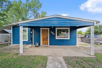 127 N Morocco Ave, Dallas, TX 75211