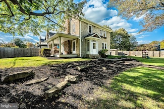 915 W Chester Pike, West Chester, PA 19382