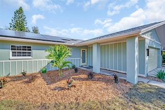 2520 Southpointe Dr, Dunedin, FL 34698