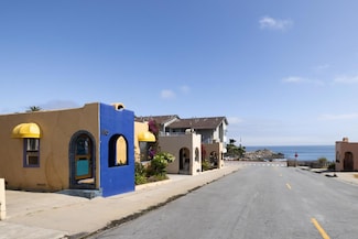 110 Forest Ave, Pacific Grove, CA 93950