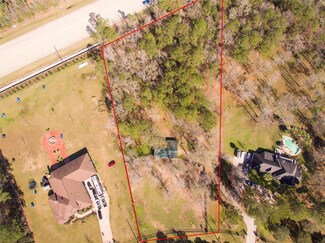 10426 Crestwater Cir, Magnolia, TX 77354