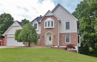 2206 N Liberty St, Independence, MO 64050
