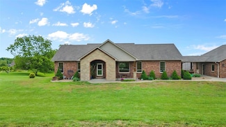 59 Ball Mill Dr, Perryville, MO 63775
