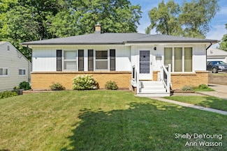 1813 Herrick Ave NE, Grand Rapids, MI 49505