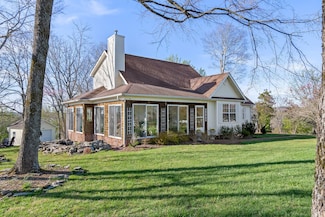 1740 Creekstone Dr, Columbia, TN 38401