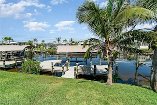 17521 Primrose Ct, Fort Myers Beach, FL 33931