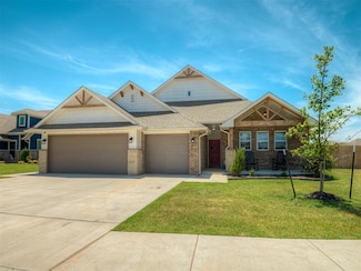 11052 NW 21st St, Yukon, OK 73099