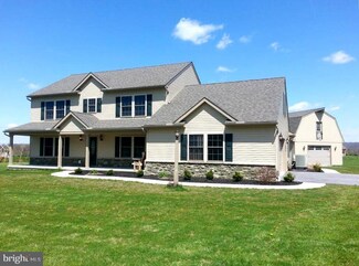 373 Fairview Rd, New Providence, PA 17560