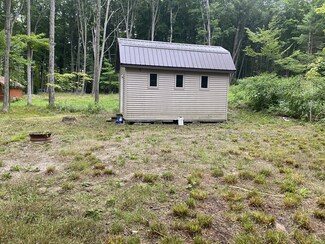 19282 Indian Dr, Green Charter Township, MI 49338
