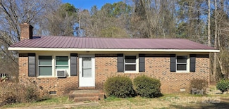 313 Butler St, Biscoe, NC 27209