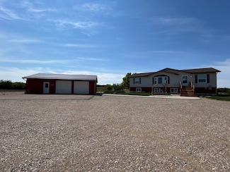 3830 450 Rd E, Lothair, MT 59461
