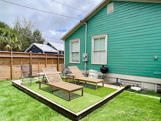 94 Romney St, Charleston, SC 29403