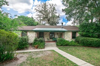 1740 NW 7th Ave, Gainesville, FL 32603