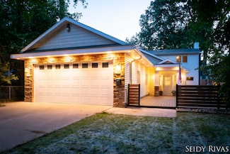 3543 College Ave NE, Grand Rapids, MI 49525