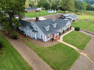 604 E Main St, Wilkesboro, NC 28697