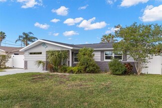13704 Evelane Dr, Hudson, FL 34667