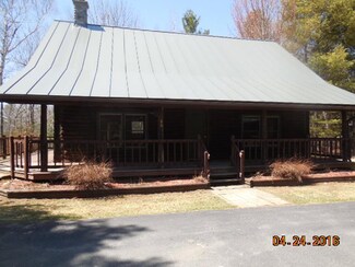 66 Durivage Dr, Eden Mills, VT 05653