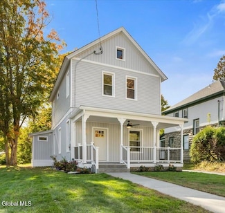 33 James St, Lake George, NY 12845