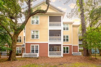 300 Bucksley Ln Unit 102, Daniel Island, SC 29492