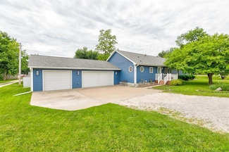 201 E 1st St, Woodward, IA 50276