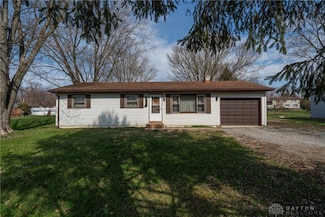 4270 Shawnee Trail, Jamestown, OH 45335