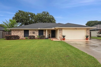 7620 Barryknoll Ln, Port Arthur, TX 77642