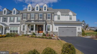 221 Manor Rd, Lafayette Hill, PA 19444