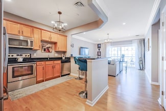 57 Augustus Ct Unit 3004, Reading, MA 01867