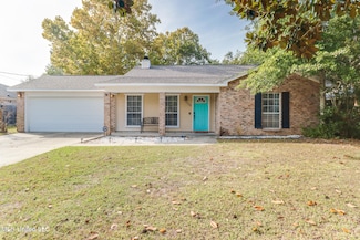 3225 N 5th St, Ocean Springs, MS 39564