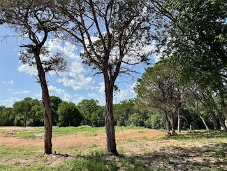 105 County Road 1765, Clifton, TX 76634