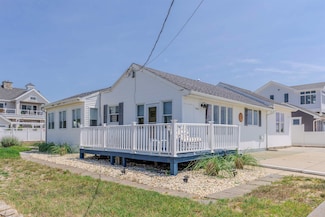 401 Beach Dr, North Cape May, NJ 08204