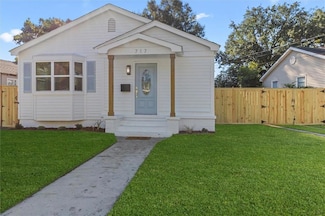717 Jefferson Park E, New Orleans, LA 70121
