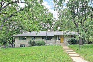 280 Croswell Rd, Columbus, OH 43214