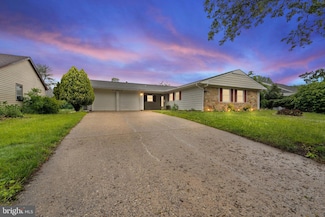 90 Echohill Ln, Willingboro, NJ 08046