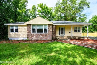 507 Hollywood Blvd, Havelock, NC 28532