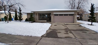 30632 Ohmer Dr, Warren, MI 48092