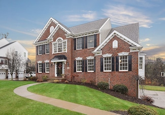 434 Longleaf Dr, Venetia, PA 15367