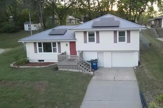 1110 1st St, Platte City, MO 64079
