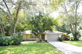 637 N Morris Ave, Inverness, FL 34453