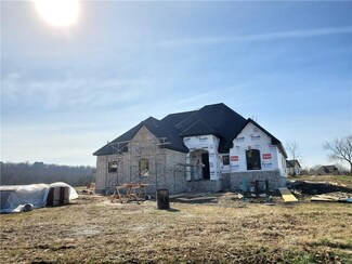 603 Knollwood Dr, Fayetteville, AR 72703