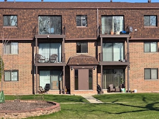 501 Mchenry Rd Unit 3B, Wheeling, IL 60090