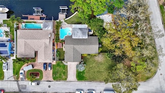 1389 47th Ave NE, St. Petersburg, FL 33703