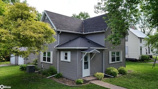 101 Ash Ave E, Swea City, IA 50590