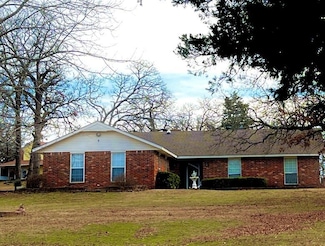 43335 Willowood Way, Tecumseh, OK 74873