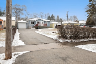18240 Chicago Ave, Lansing, IL 60438